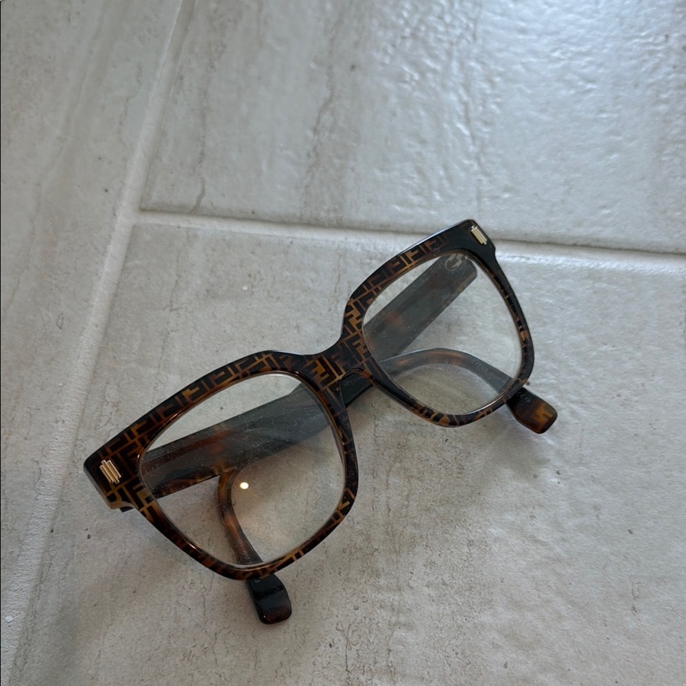 Tortoiseshell Fendi Square Frame Glasses